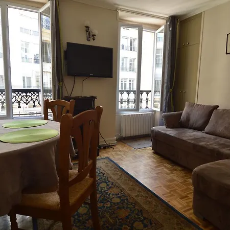 Le Doux * Parigi